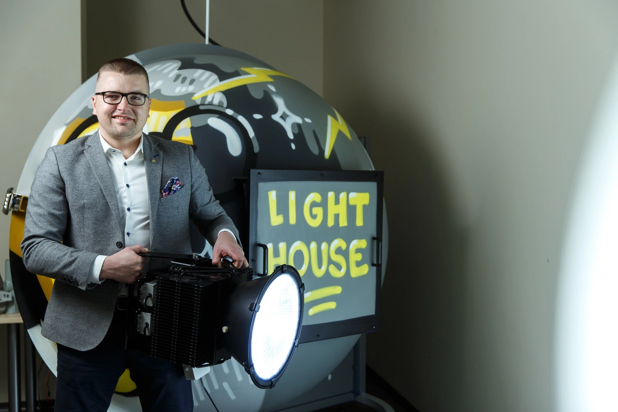 RCG Lighthouse kapitāldaļu izpirkšanas darījums ar Capitalia